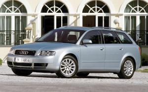 Audi A4 2.5 TDI Avant 2001 года